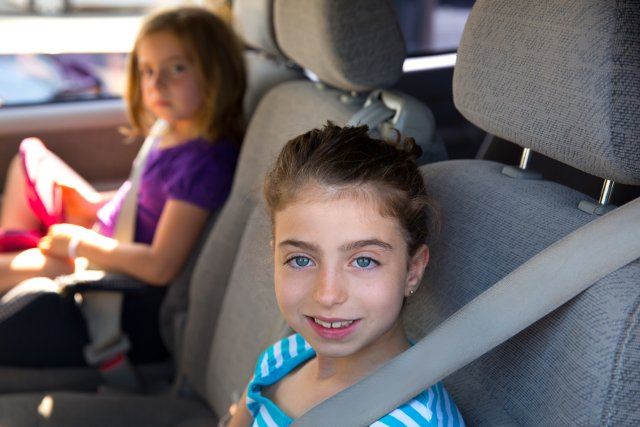 Bei der Autofahrt steht die Sicherheit der Kinder im Vordergrund