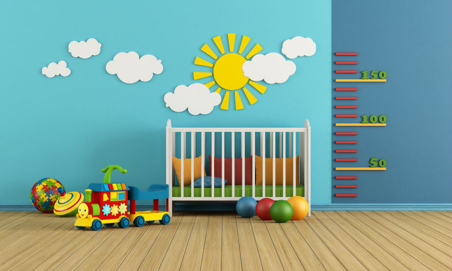 Kinderzimmer mit Wandaufklebern verschönern