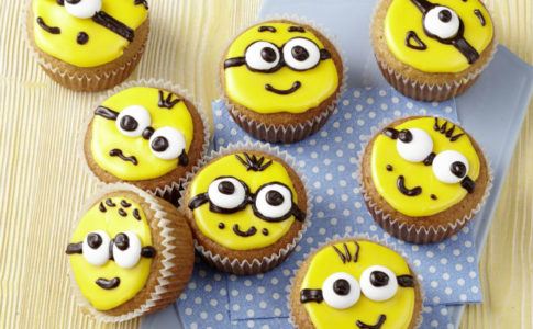 Muffins mit Minion-Gesicht