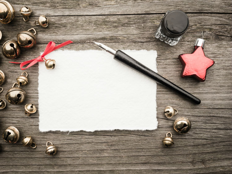 Weihnachtskarte mit Füller und Tinte