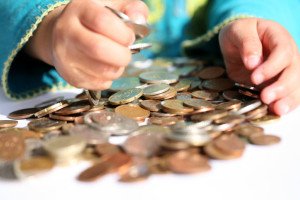 Geld in Kinderhänden